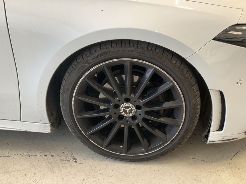 Mercedes-Benz A-Klasse A 180 d Premium 2019 – снимка 11