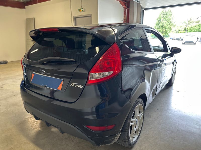 Ford Fiesta 1.6 TDCi Sport 2010 – снимка 2