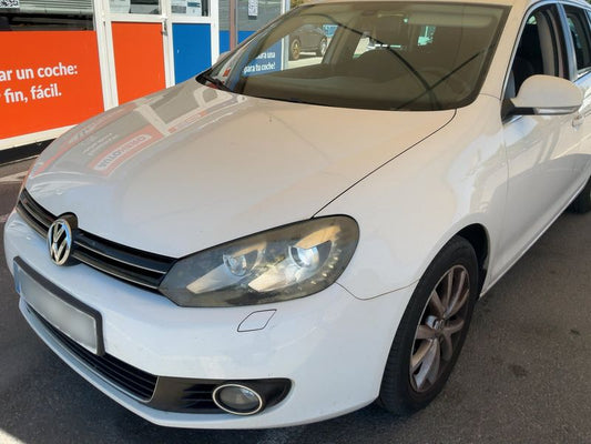 Volkswagen Golf VI 1.6 TDI Sport 2011 – снимка 2