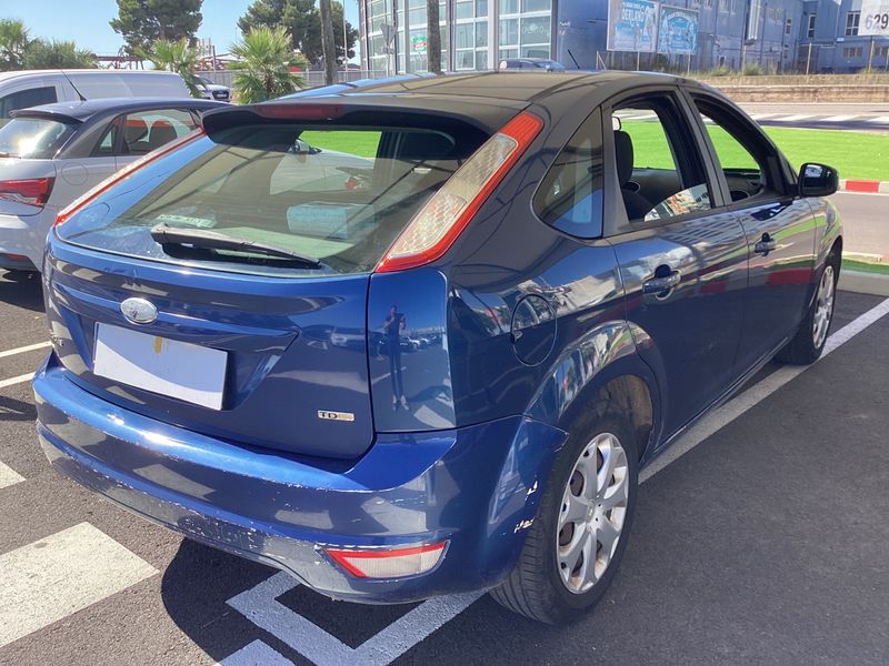 Ford Focus 1.6 TDCi Trend 2008 – снимка 2