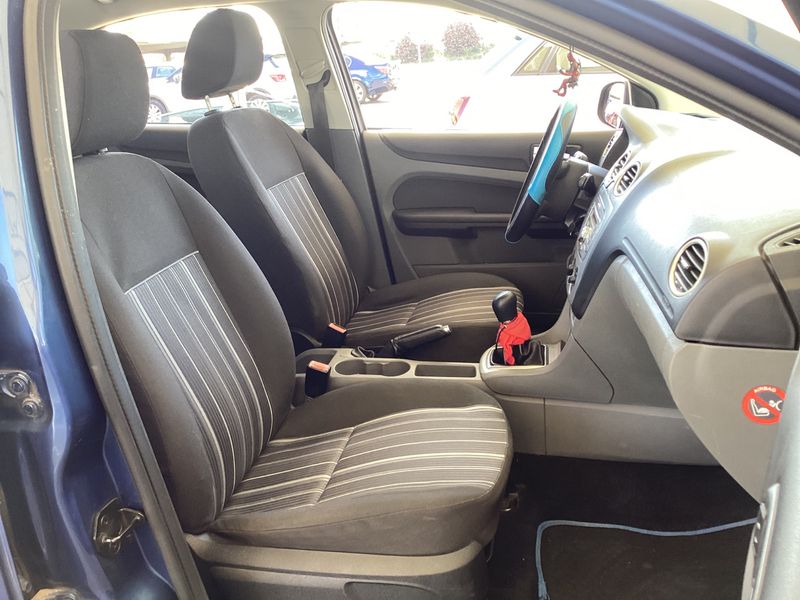 Ford Focus 1.6 TDCi Trend 2008 – снимка 3