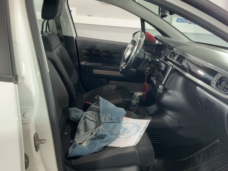 Citroen C3 1.2 PureTech Feel 2017 – снимка 17
