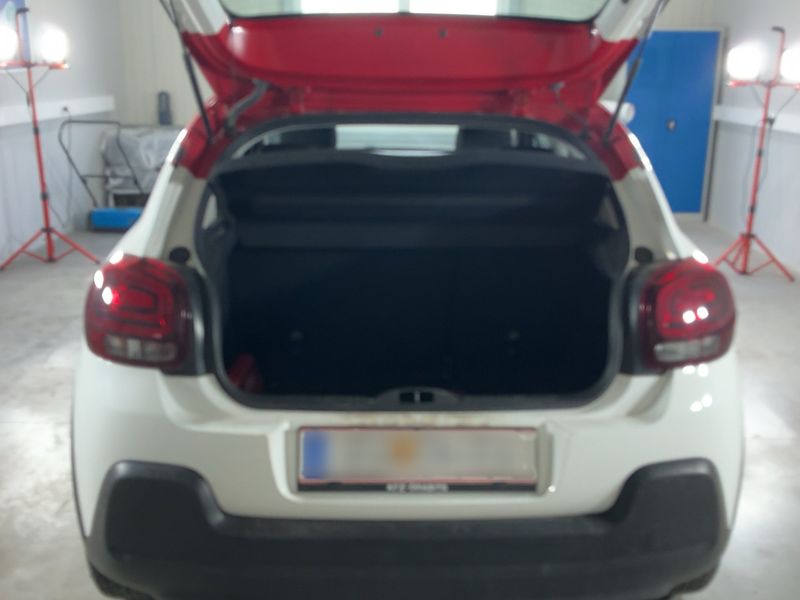 Citroen C3 1.2 PureTech Feel 2017 – снимка 16
