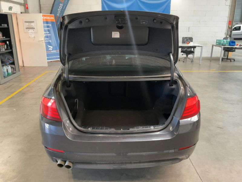 BMW 5er 520d 2012 – снимка 10