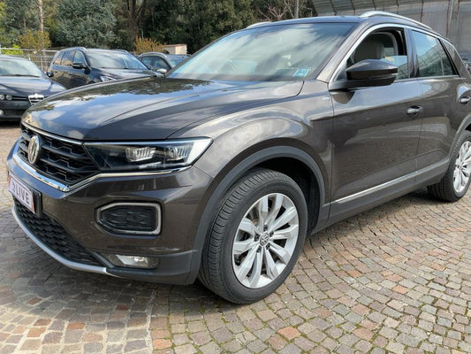 Volkswagen T-Roc 2.0 TSI Sport 4Motion 2018 – снимка 2
