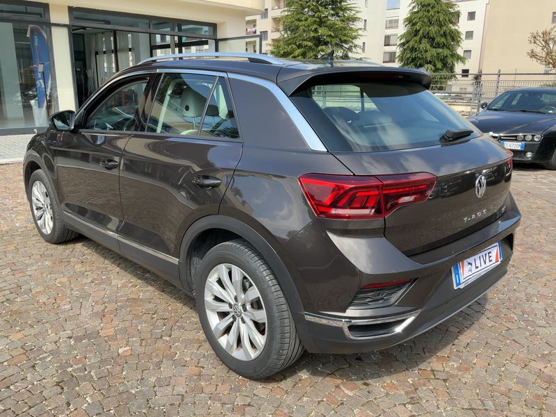 Volkswagen T-Roc 2.0 TSI Sport 4Motion 2018 – снимка 6