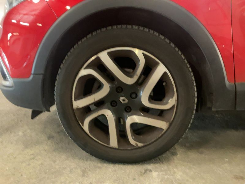 Renault Captur 1.5 dCi Energy Helly Hansen 2014 – снимка 3