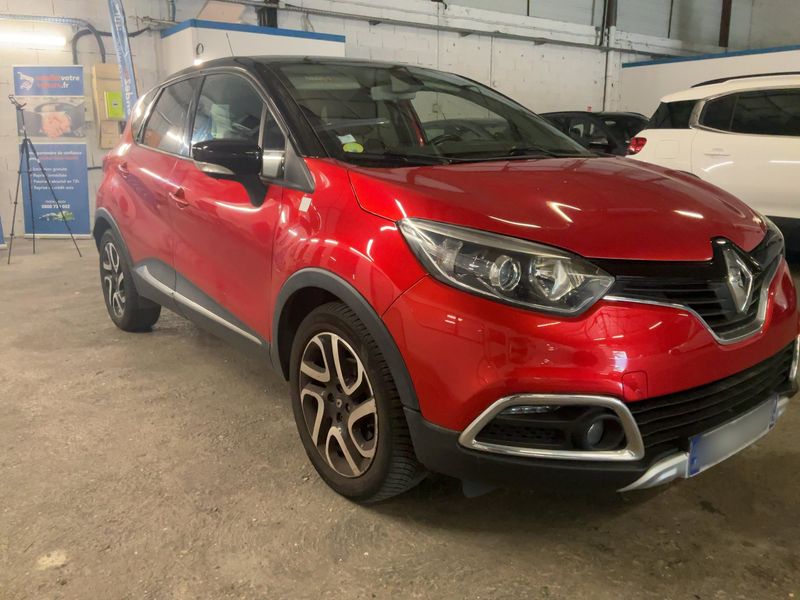 Renault Captur 1.5 dCi Energy Helly Hansen 2014 – снимка 12
