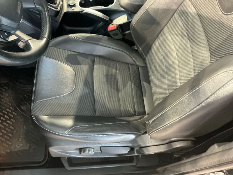 Ford Kuga 2.0 TDCi Titanium 2015 – снимка 26