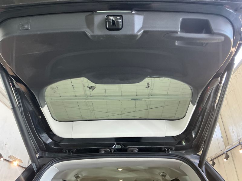 Ford Kuga 2.0 TDCi Titanium 2015 – снимка 24