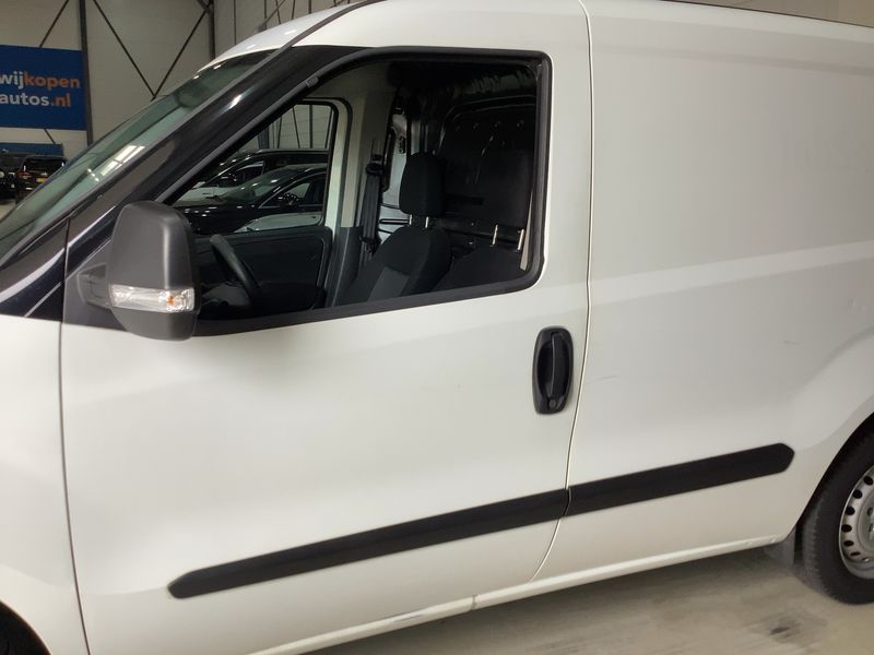 Opel Combo 1.3 CDTI Kasten L1H1 2,2t 2018 – снимка 4