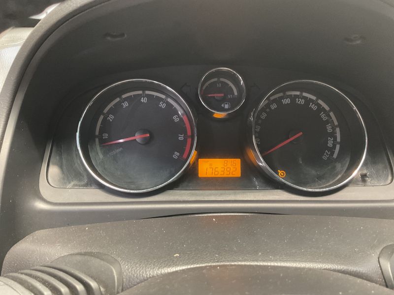 Opel Antara 2.4 Enjoy 4x4 2009 – снимка 4