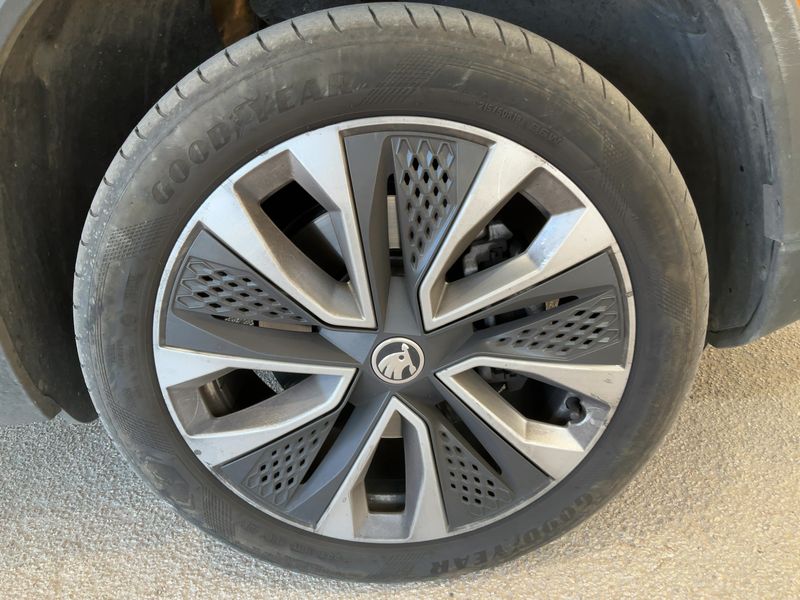 Skoda Karoq 2.0 TDI Style 2023 – снимка 11