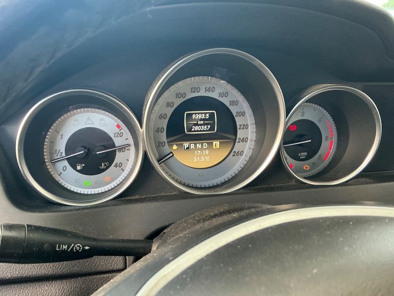 Mercedes-Benz C-Klasse C 200 CDI BlueEfficiency Avantgarde 2012 – снимка 18