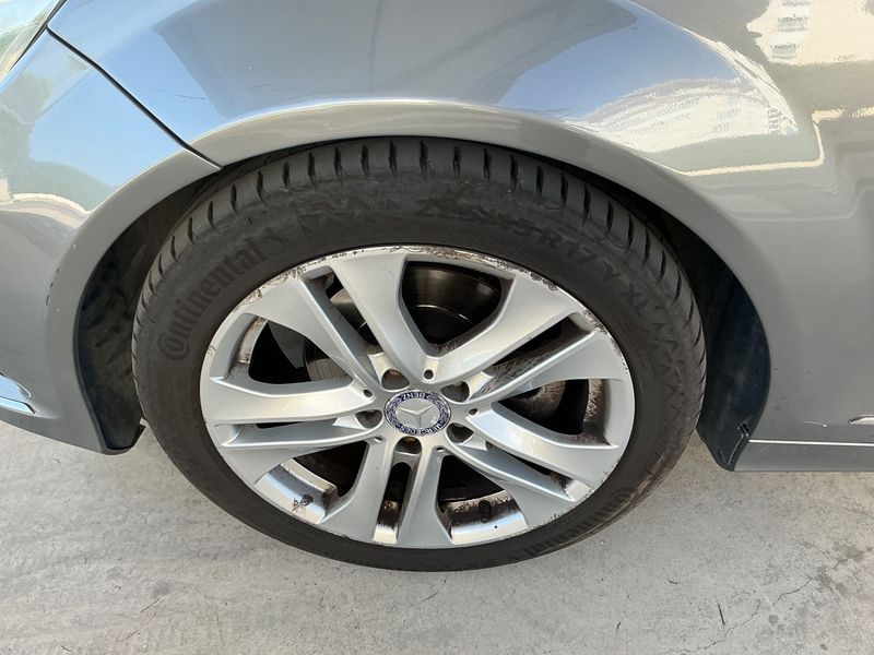 Mercedes-Benz C-Klasse C 200 CDI BlueEfficiency Avantgarde 2012 – снимка 3