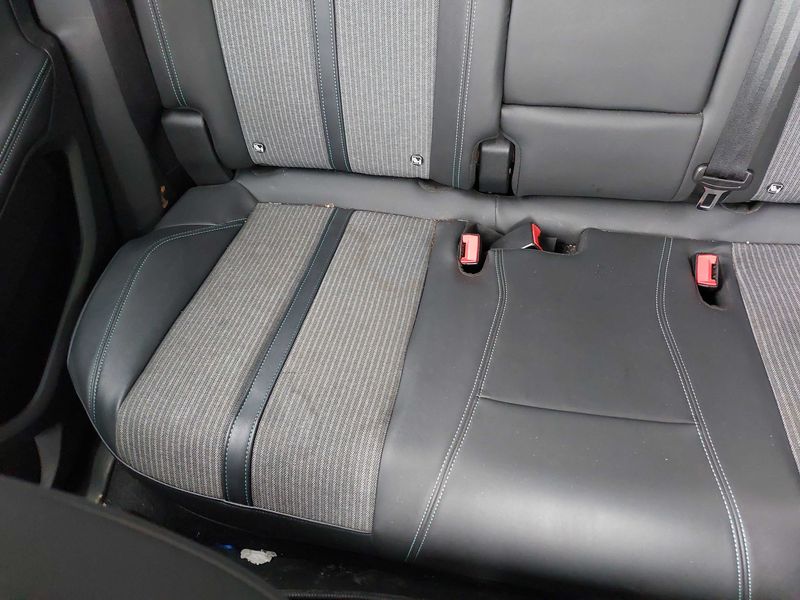 Peugeot 3008 1.6 Hybrid Allure Pack 2022 – снимка 28
