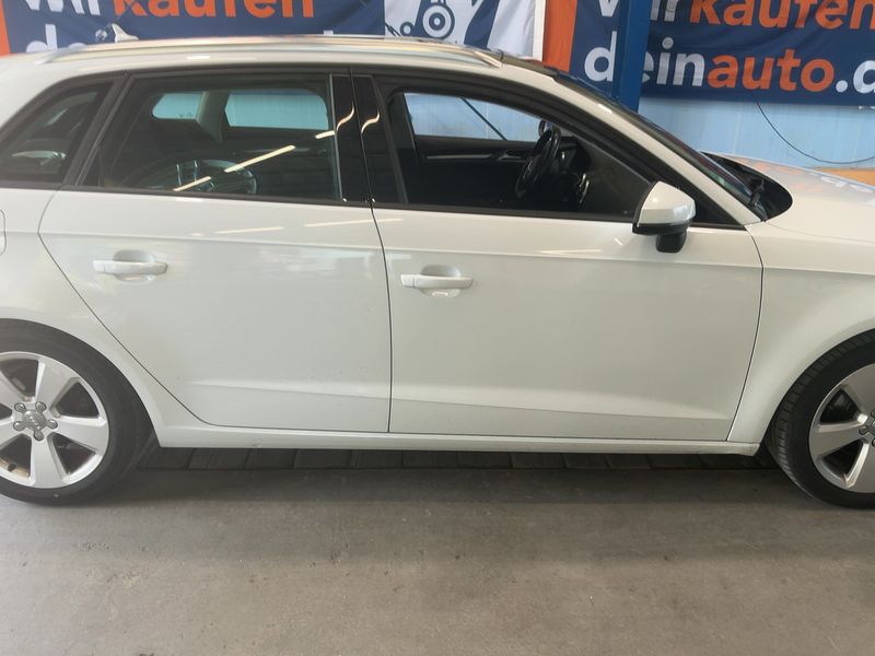 Audi A3 Sportback 2.0 TDI Ambition 2015 – снимка 10