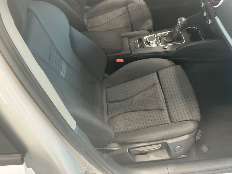 Audi A3 Sportback 2.0 TDI Ambition 2015 – снимка 34