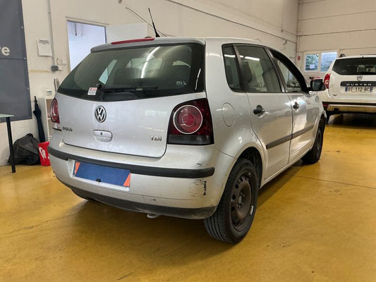 Volkswagen Polo 1.4 TDI Trendline 2006 – снимка 2