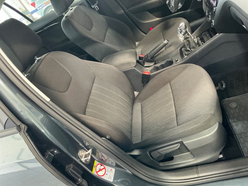 Skoda Octavia 2.0 TDI Style 2019 – снимка 25
