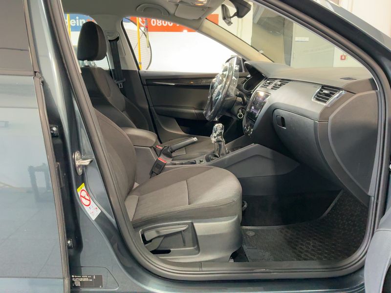 Skoda Octavia 2.0 TDI Style 2019 – снимка 16