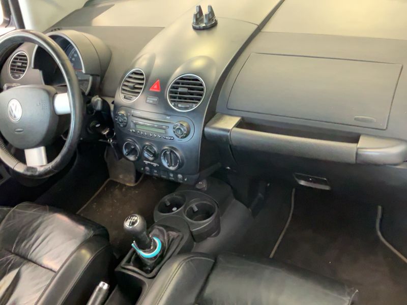 Volkswagen New Beetle 1.9 TDI United 2008 – снимка 17