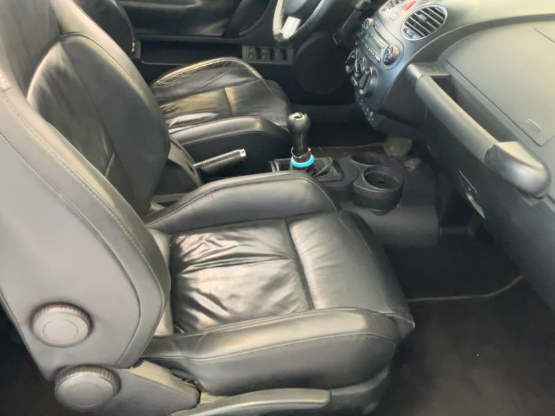 Volkswagen New Beetle 1.9 TDI United 2008 – снимка 16