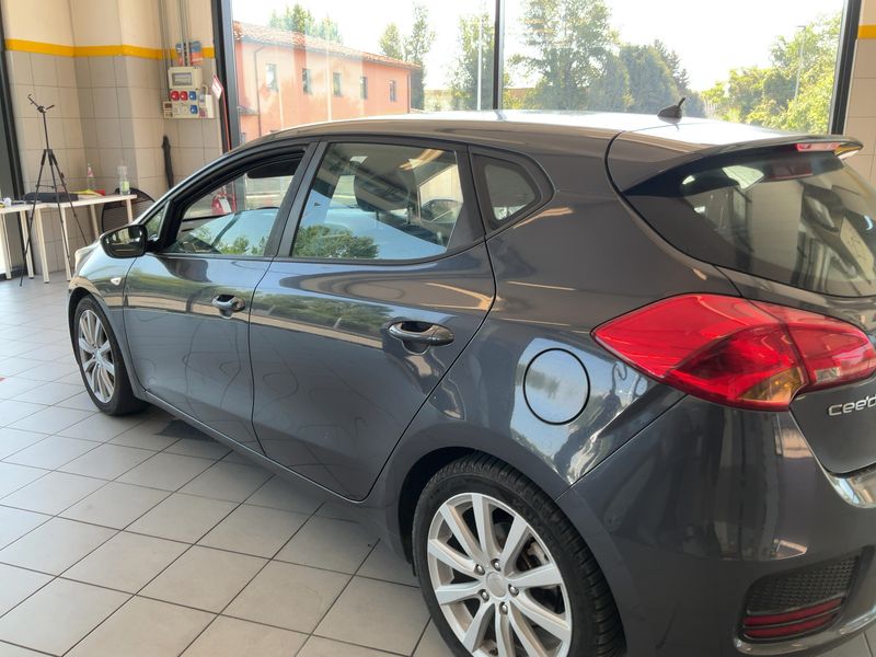 Kia cee'd 1.6 CRDi Active 2016 – снимка 6
