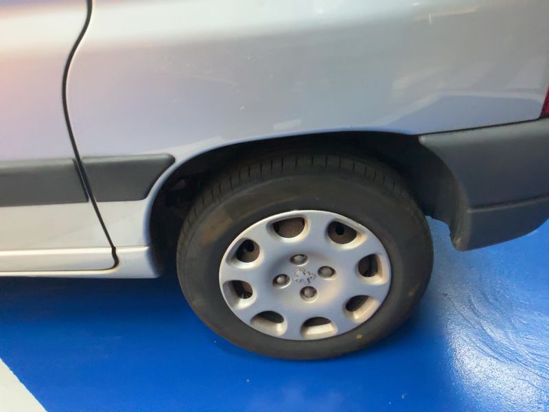 Peugeot Partner 1.6 HDi Access 2011 – снимка 5