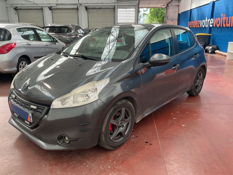 Peugeot 208 1.6 HDi Active 2013 – снимка 1
