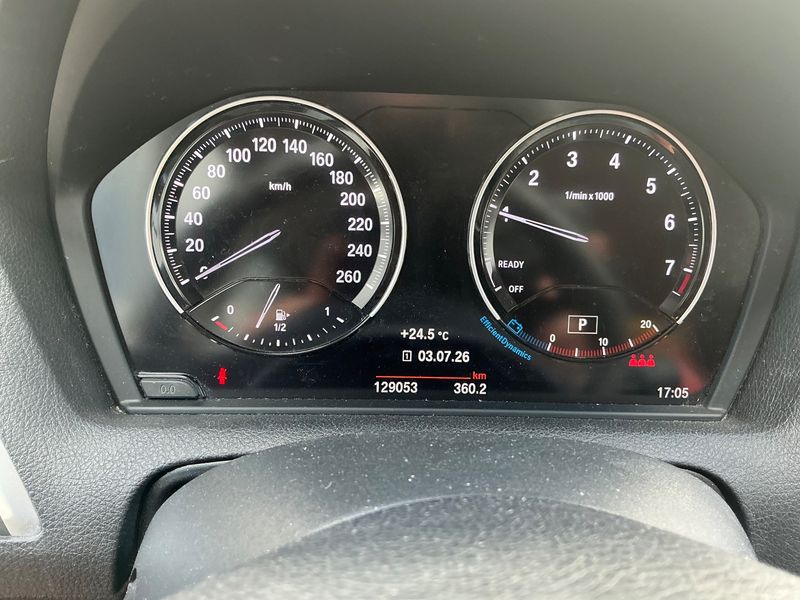 BMW 1er 120i Advantage 2018 – снимка 19