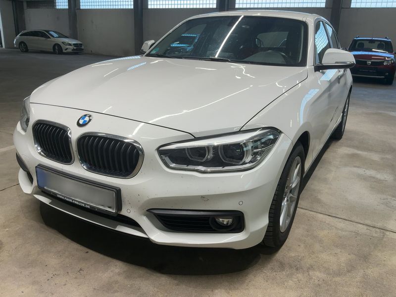 BMW 1er 120i Advantage 2018 – снимка 1