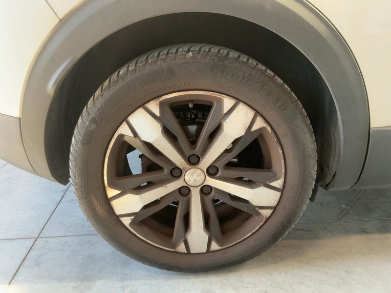 Peugeot 3008 1.6 Blue-HDi GT Line 2018 – снимка 9