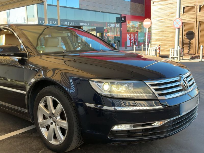 Volkswagen Phaeton 3.6 V6 FSI 4Motion 2011 – снимка 12