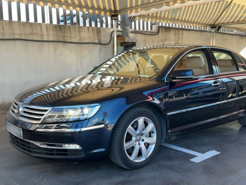 Volkswagen Phaeton 3.6 V6 FSI 4Motion 2011 – снимка 1