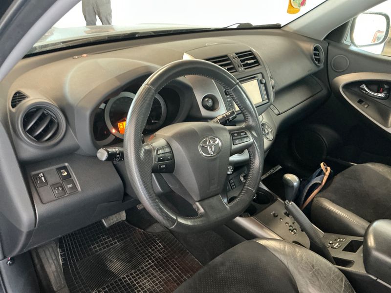 Toyota RAV 4 2.2 D-4D Crossover Style 2013 – снимка 35