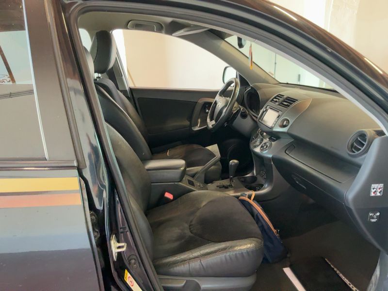Toyota RAV 4 2.2 D-4D Crossover Style 2013 – снимка 16