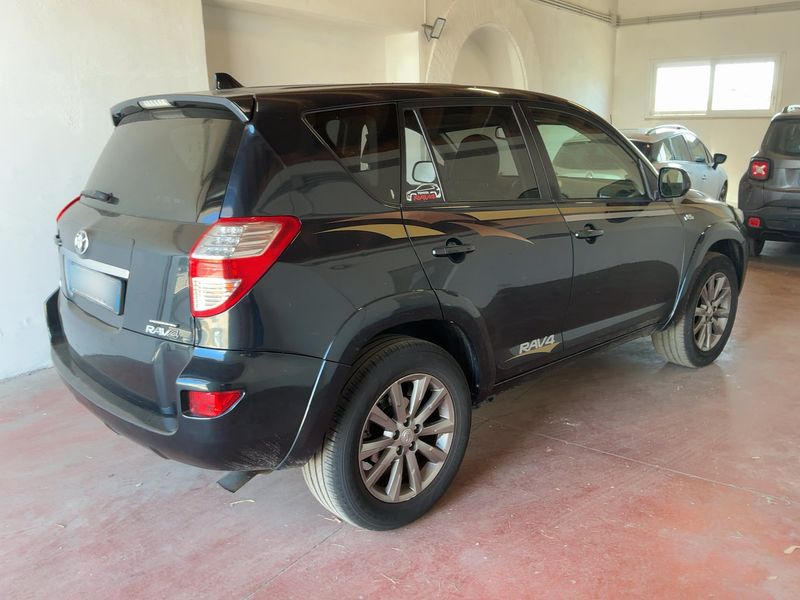 Toyota RAV 4 2.2 D-4D Crossover Style 2013 – снимка 8