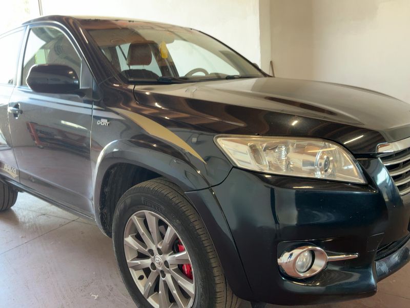 Toyota RAV 4 2.2 D-4D Crossover Style 2013 – снимка 12