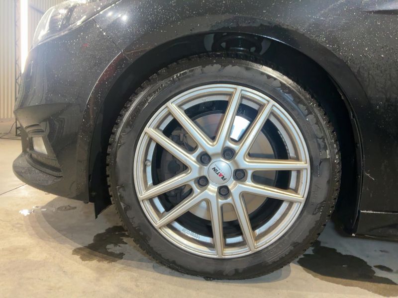 Ford Focus 2.0 EcoBoost ST 2015 – снимка 3