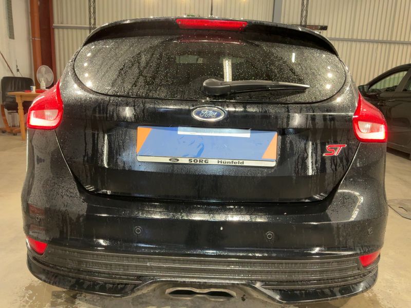 Ford Focus 2.0 EcoBoost ST 2015 – снимка 7