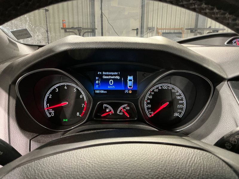 Ford Focus 2.0 EcoBoost ST 2015 – снимка 19