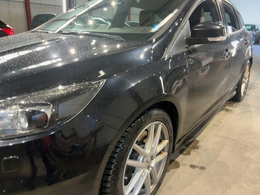 Ford Focus 2.0 EcoBoost ST 2015 – снимка 2