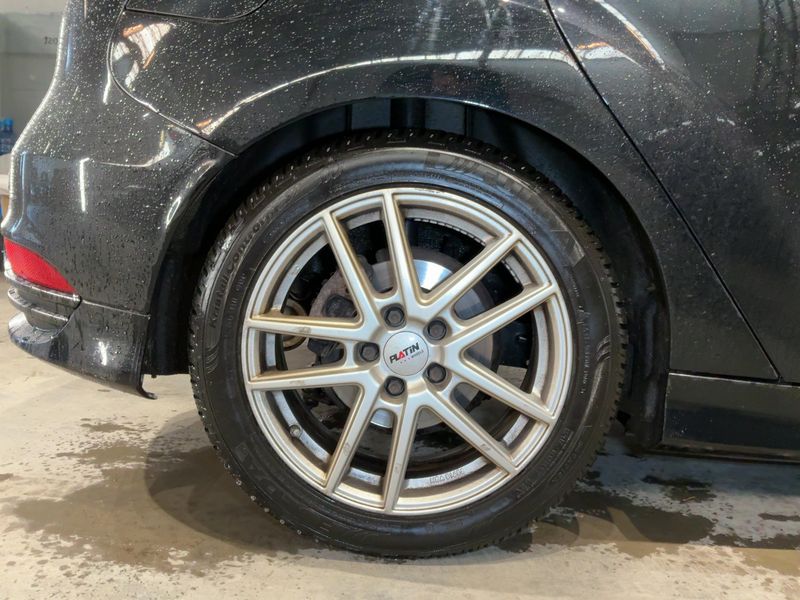 Ford Focus 2.0 EcoBoost ST 2015 – снимка 9