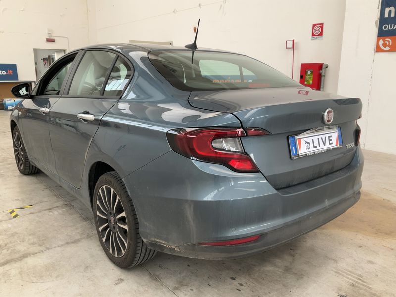 Fiat Tipo 1.6 M-Jet City 2024 – снимка 6