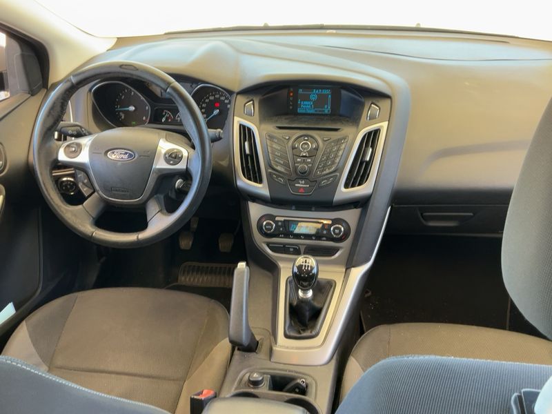 Ford Focus 1.6 TDCi Edition 2014 – снимка 17
