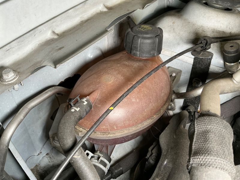 Dacia Duster 1.5 dCi Laureate 4x2 2016 – снимка 47