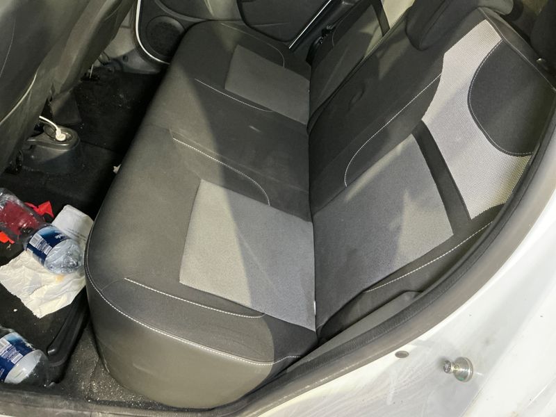 Dacia Duster 1.5 dCi Laureate 4x2 2016 – снимка 33