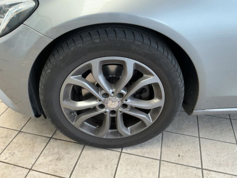 Mercedes-Benz C-Klasse C 220 d BlueTEC Avantgarde 2016 – снимка 3