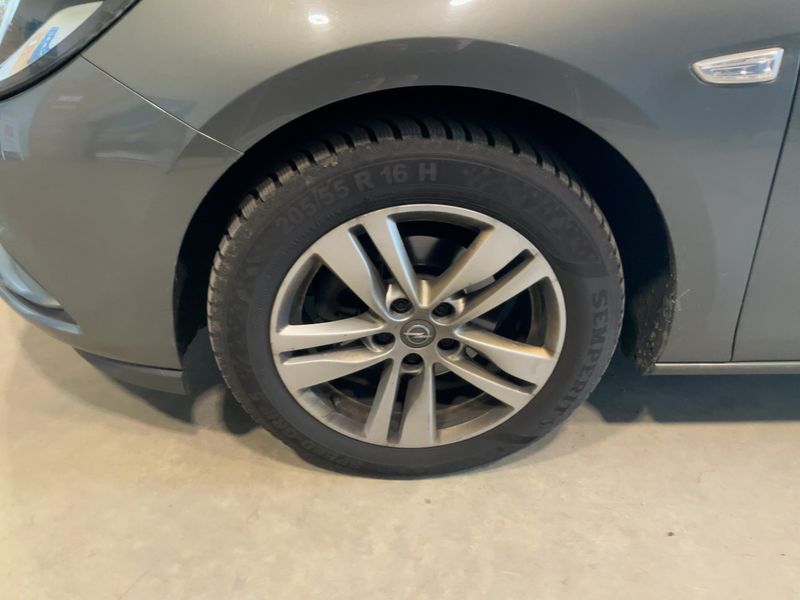 Opel Astra 1.6 CDTI DPF Österreich Edition Start/Stop 2018 – снимка 3